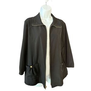 Chico's Zenergy Women's Black Zip-Up Jacket Size 2 Casual Travel Wear